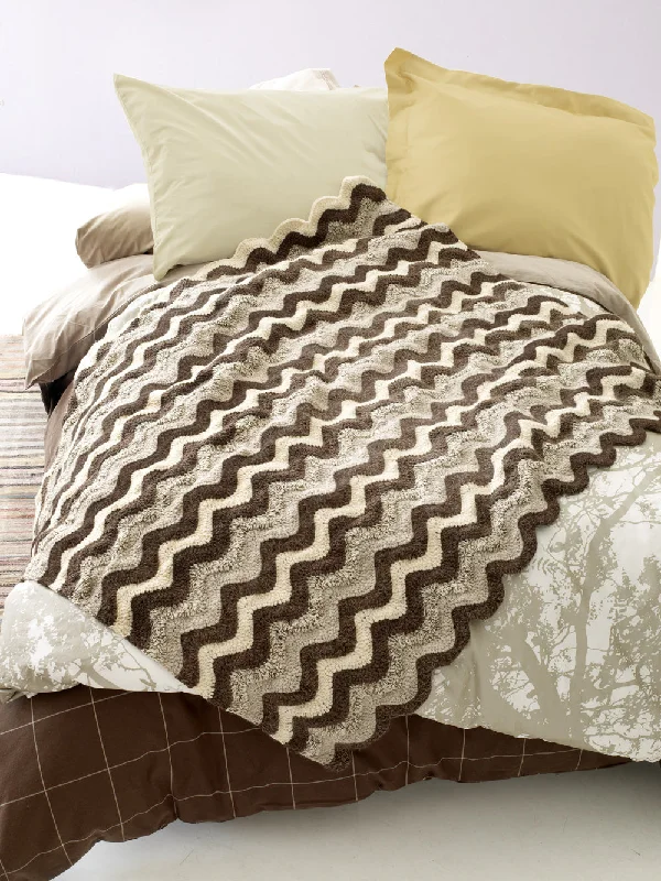 - Pet monitor with cameraGaelic Bay Afghan (Crochet) - Version 2
