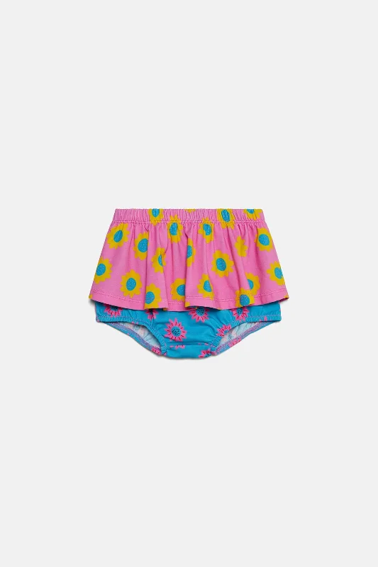 - Pregnant cat delivery room warming boxFlower Baby Shorts