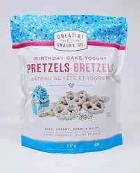 - Remote interactive pet feederCreative Snacks Birthday Cake Yogurt Flavoured Pretzels, 737 g - Remote interactive pet feederCreative Snacks Birthday Cake Yogurt Flavoured Pretzels, 737 g