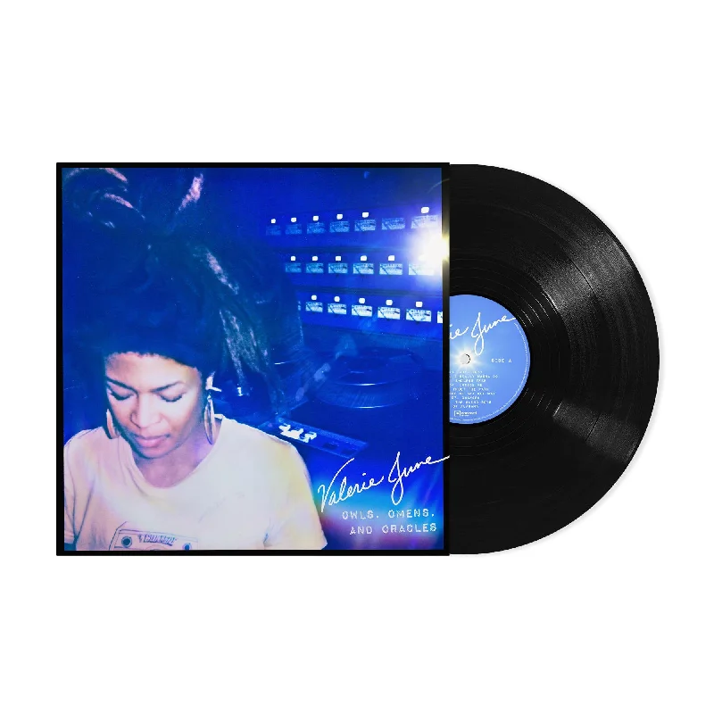  -Anti-scratch scratching board AND cat bed in oneOwls, Omens, and Oracles (Vinyl) (Import)