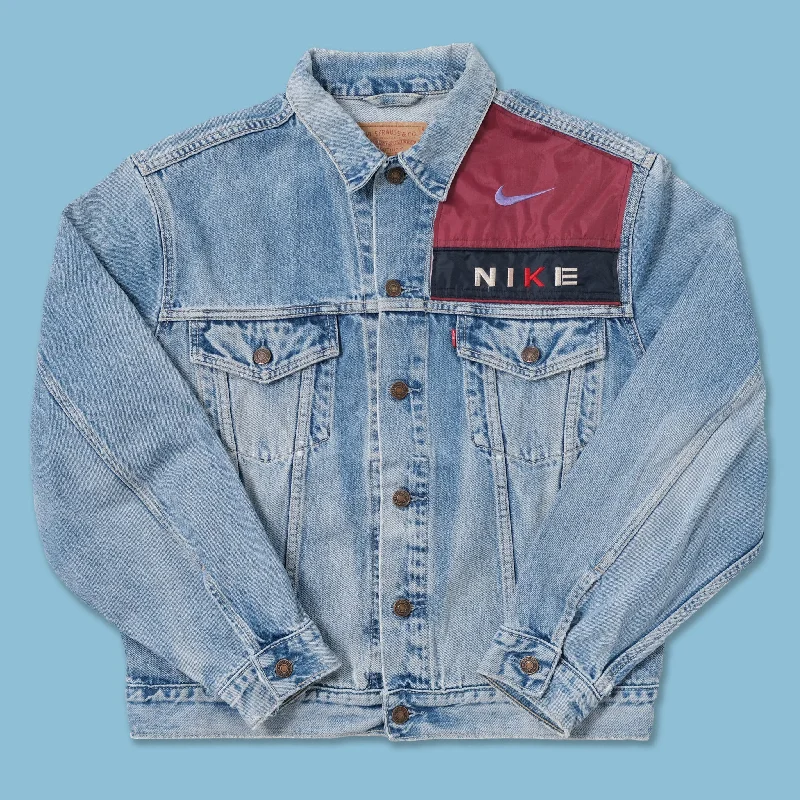- Automatic induction pet water dispenserNike x Levis Denim Jacket Medium