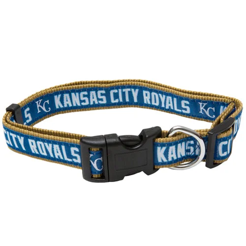  . **Dog paw cream is winter**Kansas City Royals Dog Collar