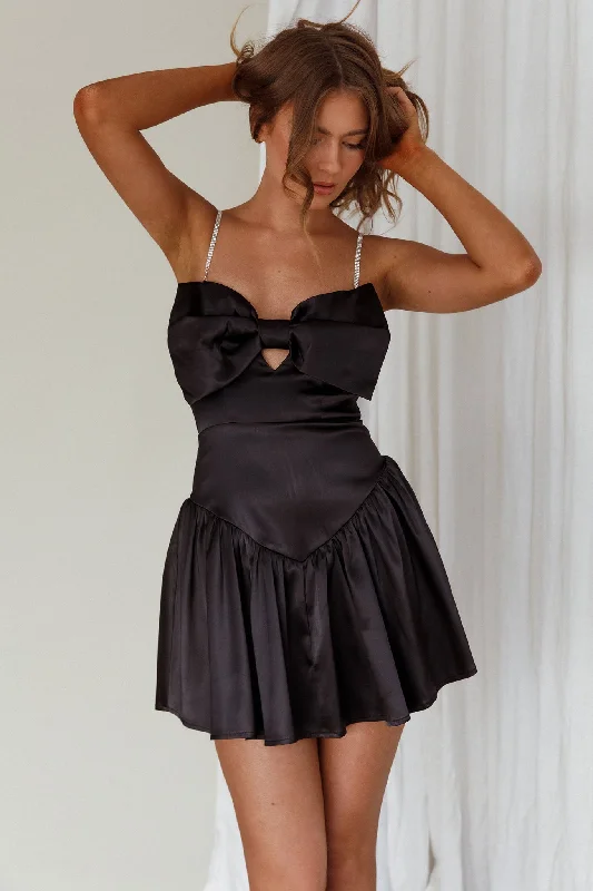 Spring Dance Flounce Hem Bow Dress Black