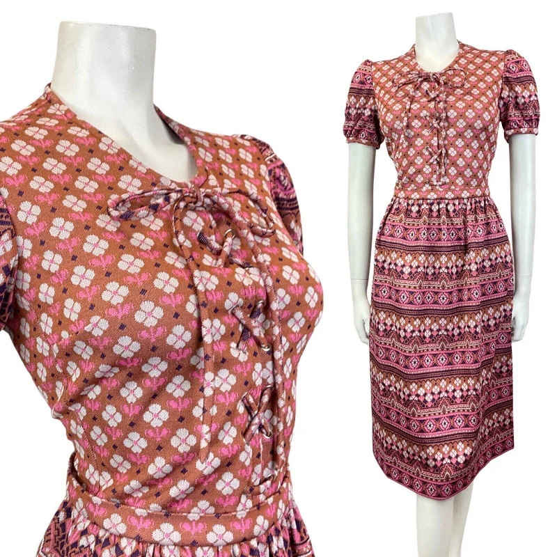 VINTAGE 60s 70s BROWN PINK WHITE GEOMETRIC DAISY LACE-UP BOHO FOLK MOD DRESS 10