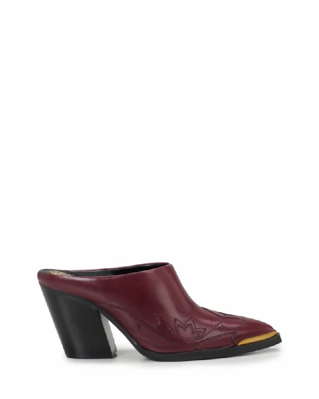 Vince Camuto Women's Greta Burgundy M