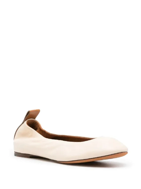 LANVIN Sleek and Sophisticated Leather Ballerina Flat for Women