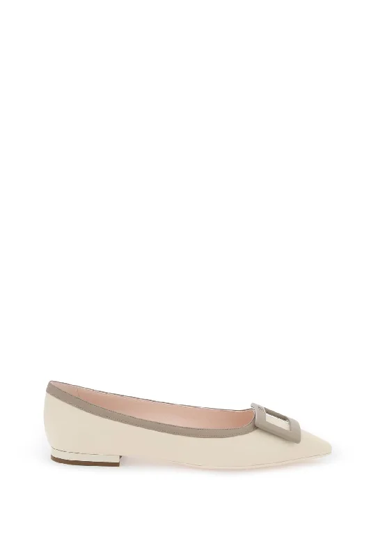 ROGER VIVIER Chic Ballet Flats with Iconic Buckle