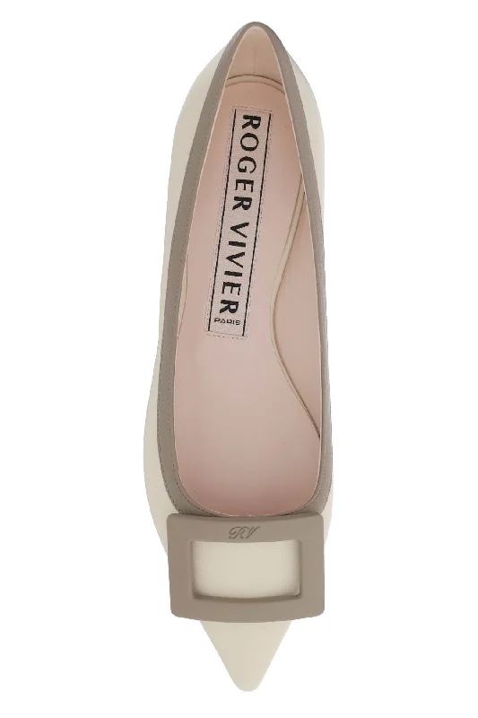 ROGER VIVIER Chic Ballet Flats with Iconic Buckle