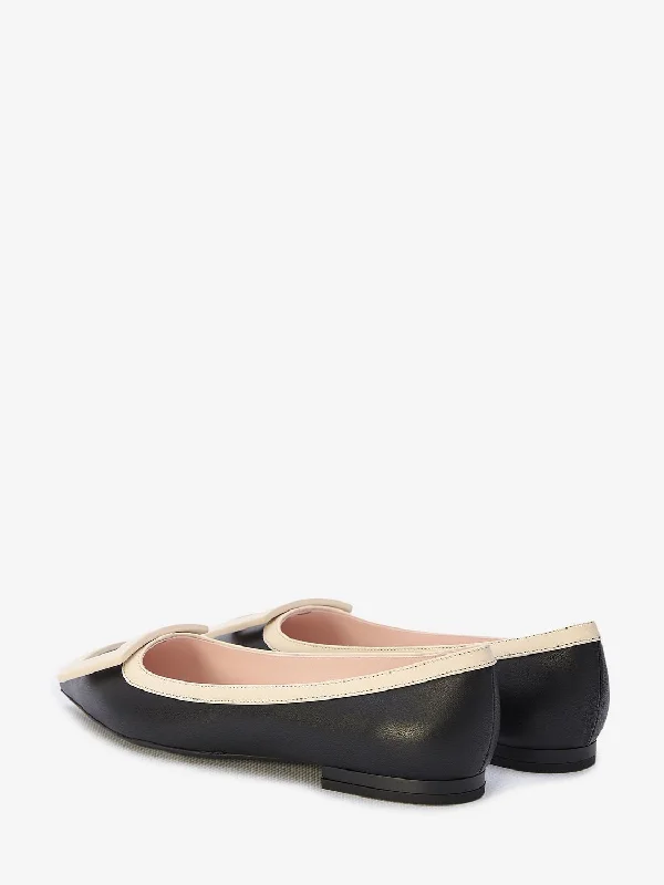 ROGER VIVIER Chic Ballet Flats with Iconic Buckle