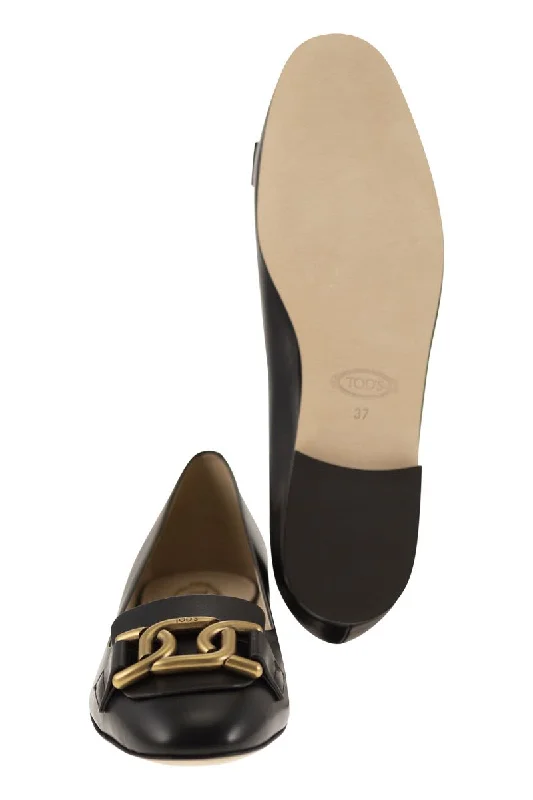 TOD'S Women's Mini Ballerina Flats with Metal Chain Detail