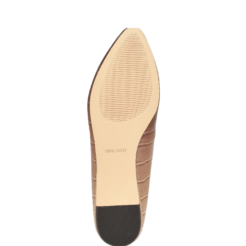 Speakup Almond Toe Flats